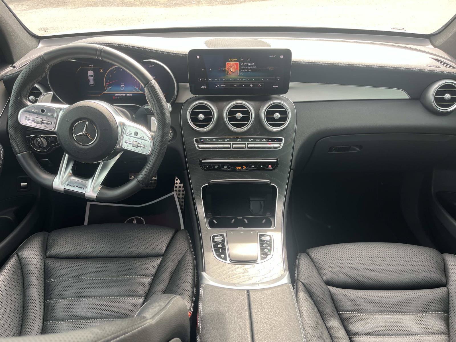 Certified Used 2022 MANUFAKTUR Diamond White Metallic Mercedes-Benz GLC 43 AMG® image 16