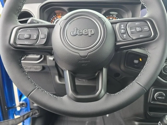 New 2026 Hydro Blue Pearl Coat Jeep Sport S image 33