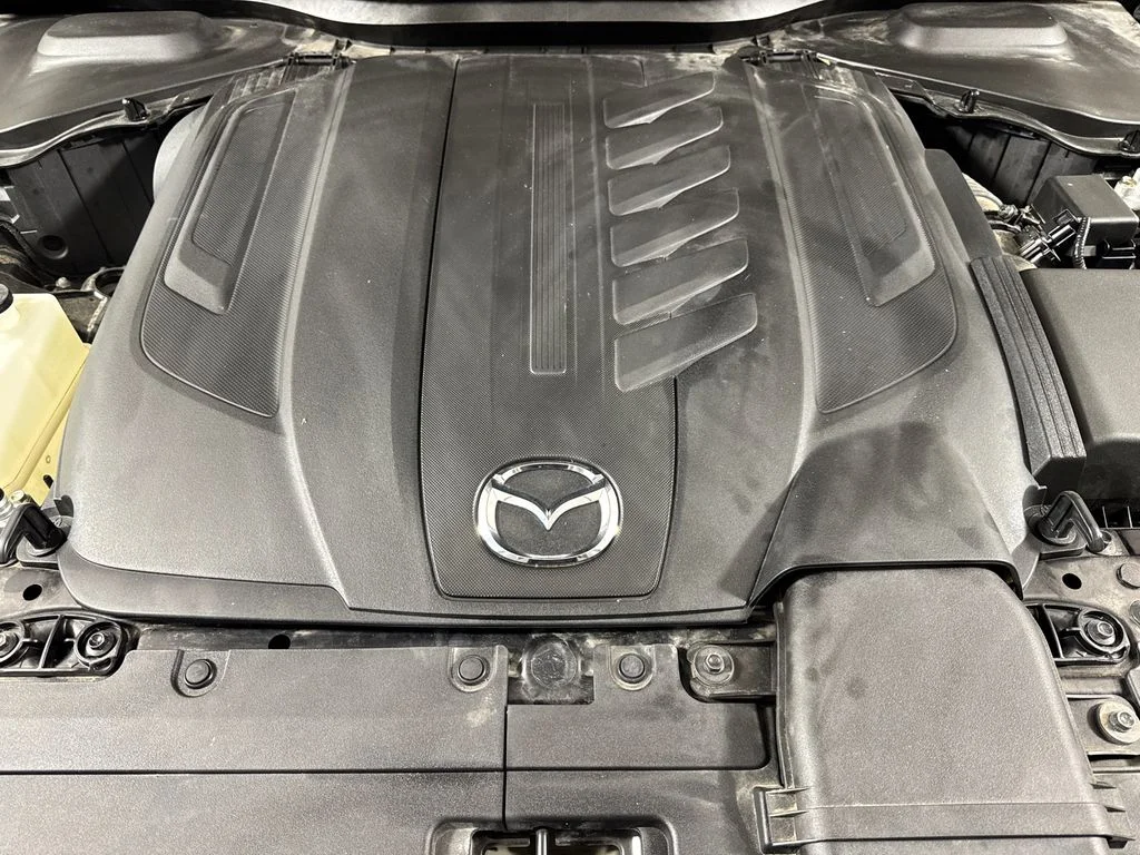 Used 2024 Black Mazda 3.3 Turbo Premium image 18