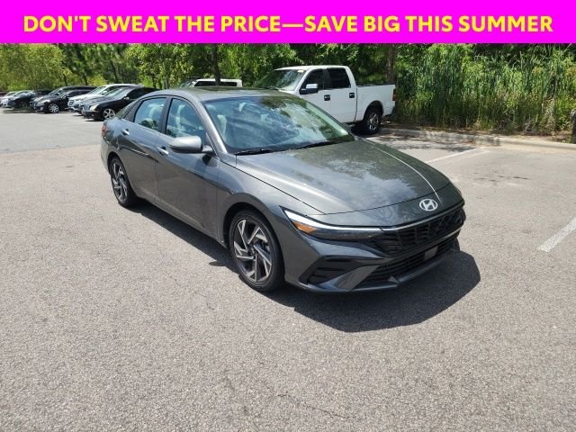 Used 2025 Gray Hyundai Limited image 1