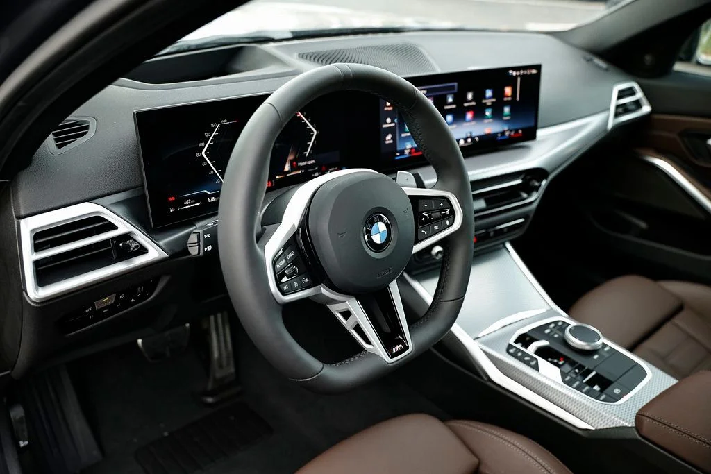 Used 2026 Dravit Grey Metallic BMW 330i image 19