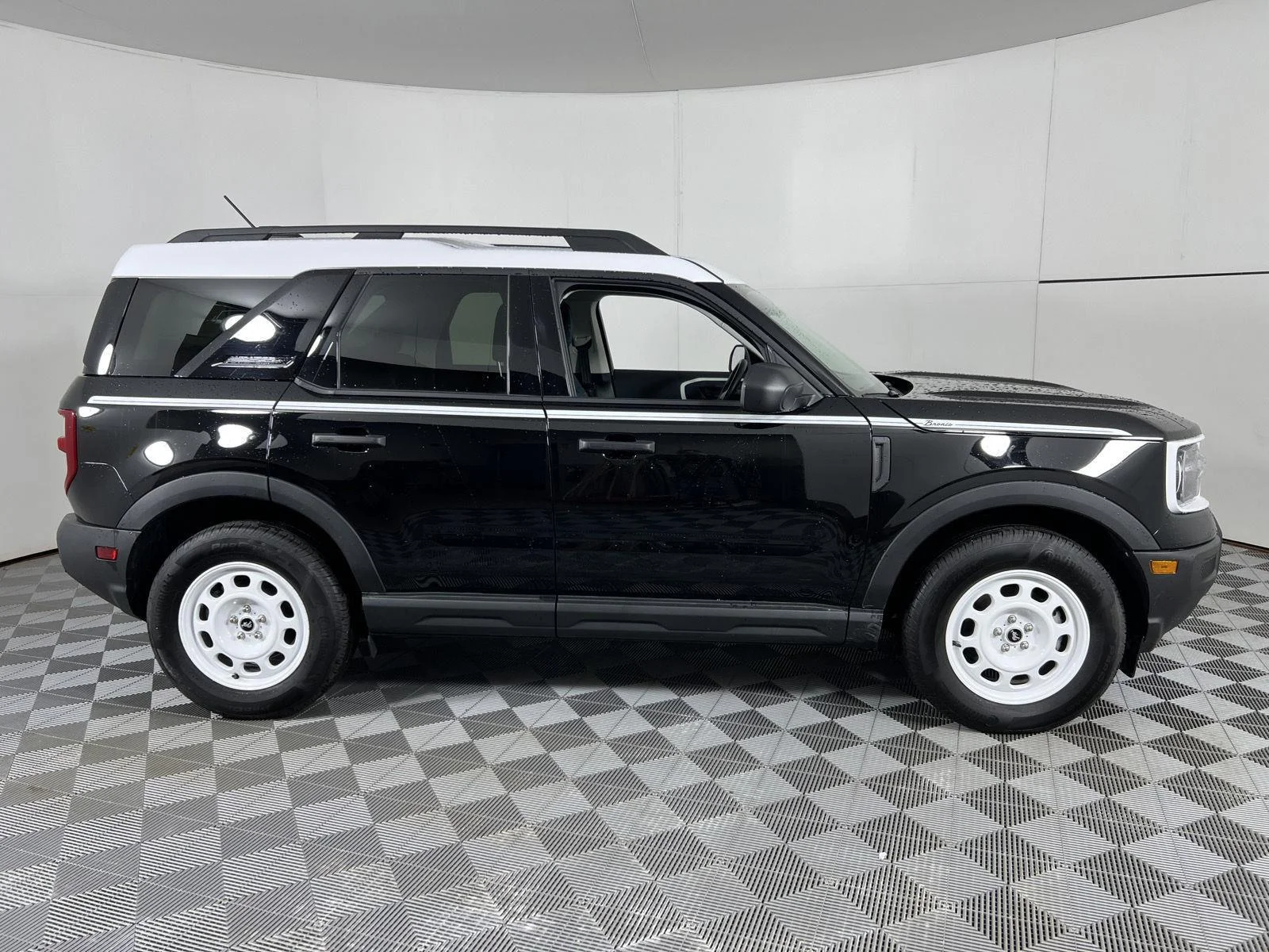 Certified Used 2025 Shadow Black Ford Heritage image 11