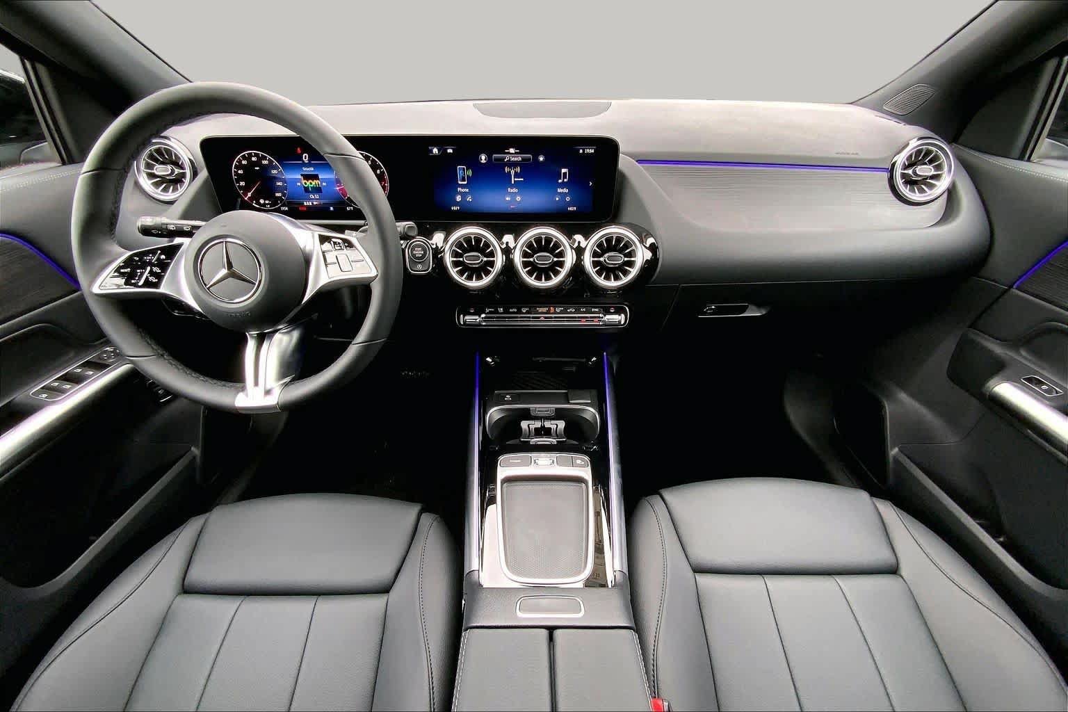 New 2026 Night Black Mercedes-Benz GLA 250 image 5