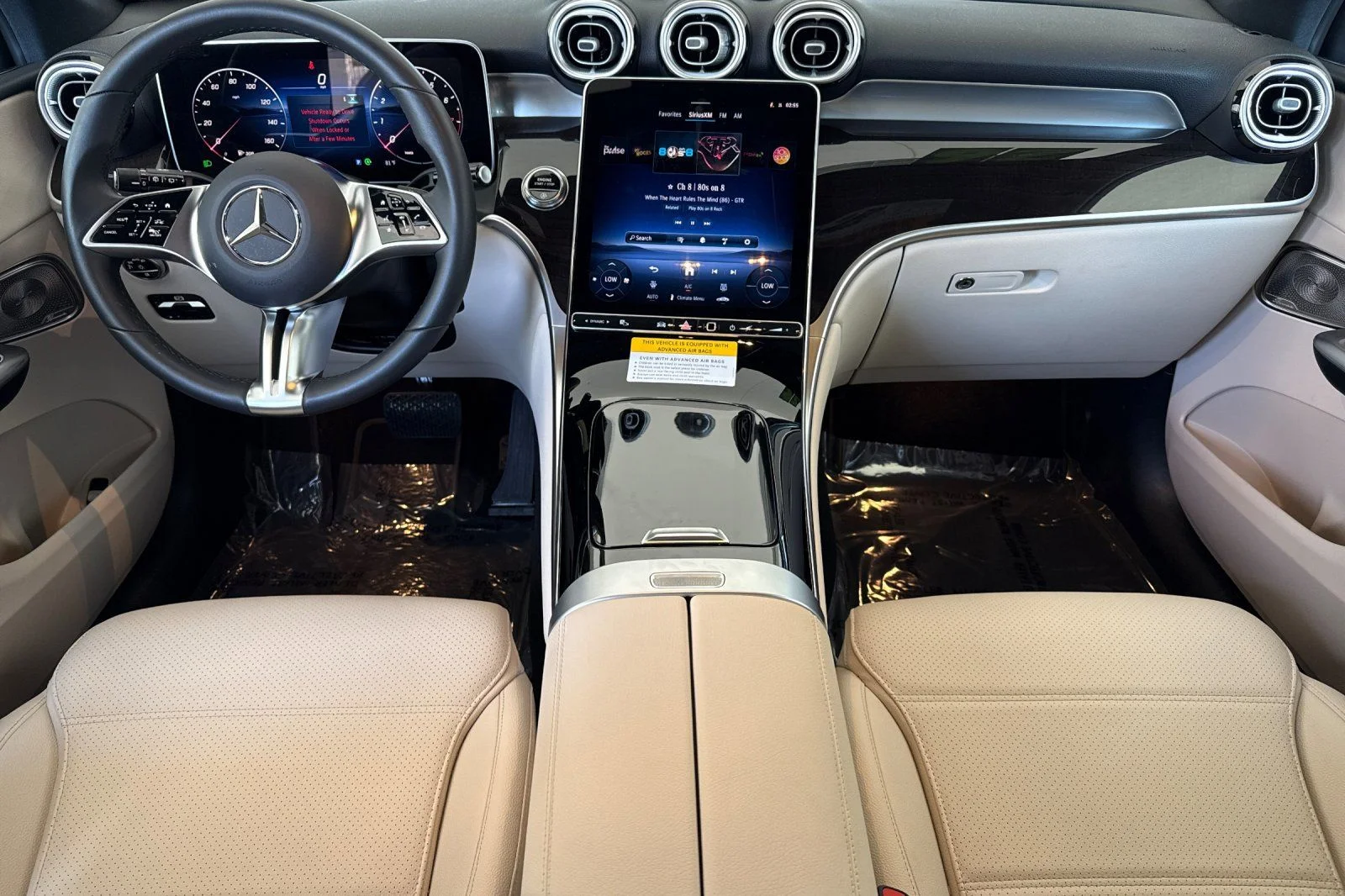 Certified Used 2026 White Mercedes-Benz GLC 300 image 3
