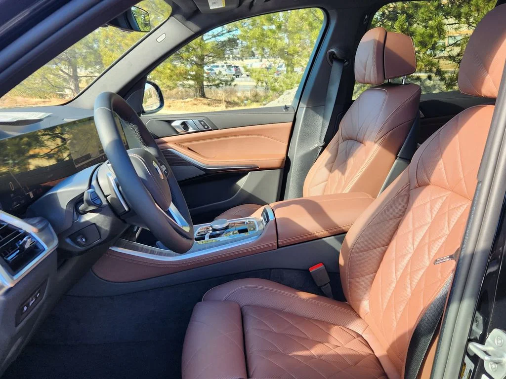 2026 BMW X5 50e - Photo 9