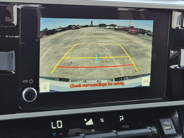 Used 2025 Ice Cap Toyota SR5 image 24