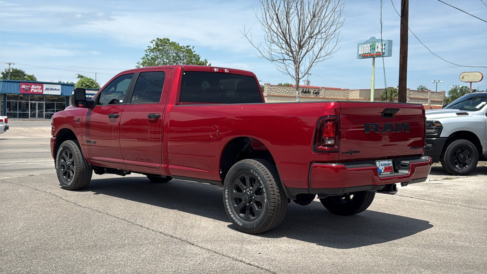 New 2026 Molten Red Pearl-Coat Exterior Paint RAM Lone Star image 7