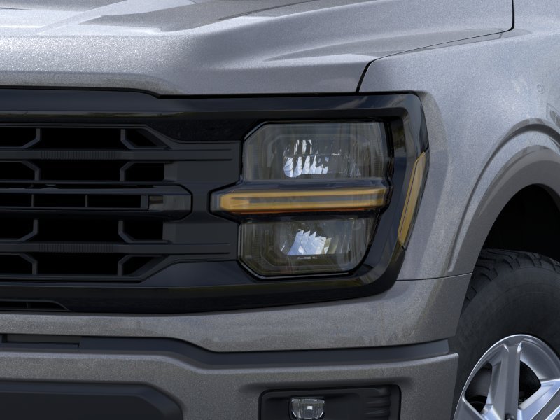 New 2026 Carbonized Gray Metallic Ford XLT image 18