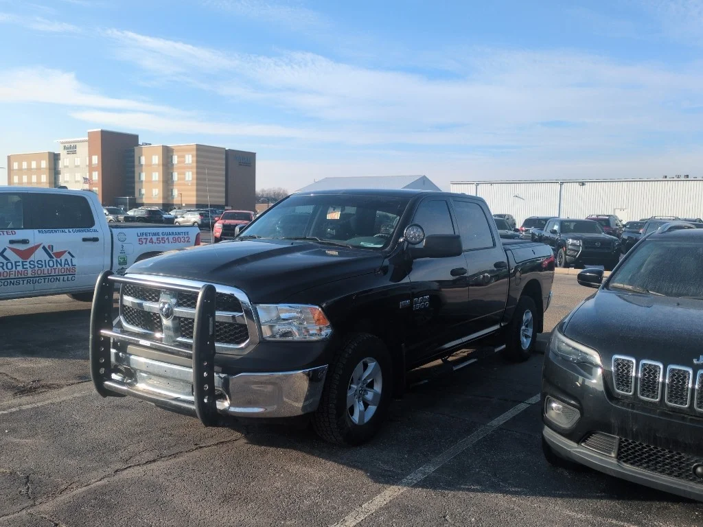 2018 RAM 1500 Classic SSV 4x4 Crew Cab 5'7's photo