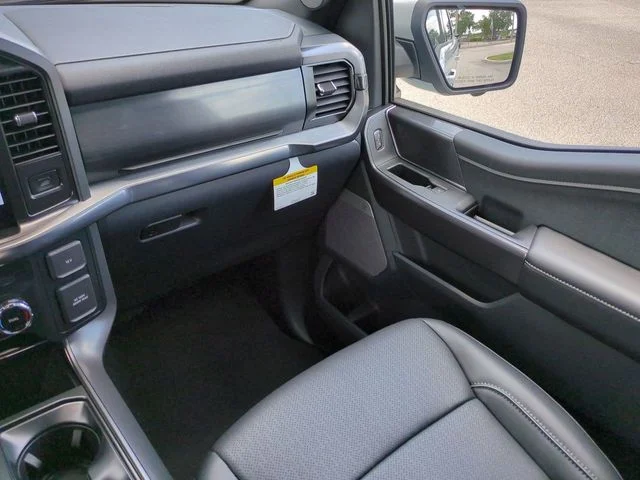 New 2026 White Ford Lariat image 17