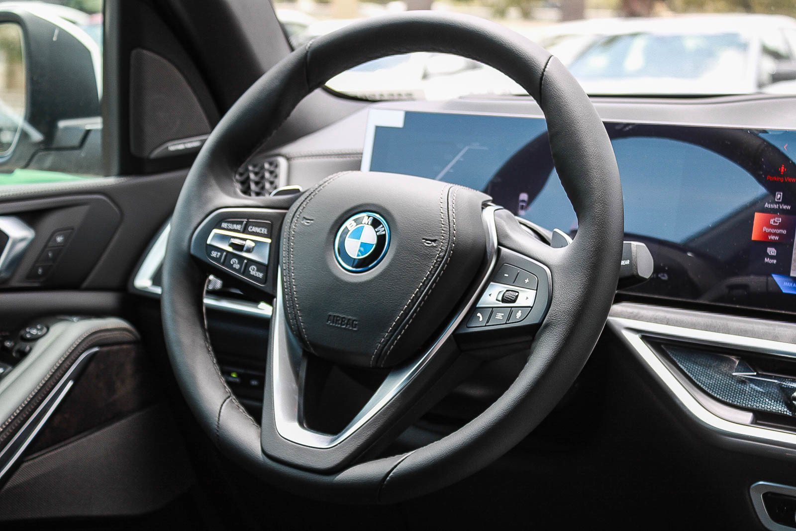 New 2026 Alpine White BMW xDrive50e image 13