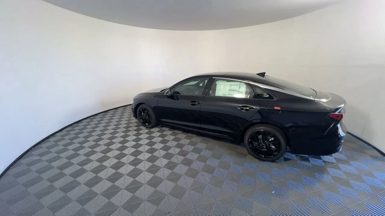 New 2026 Aurora Black Pearl Kia GT-Line FWD image 3