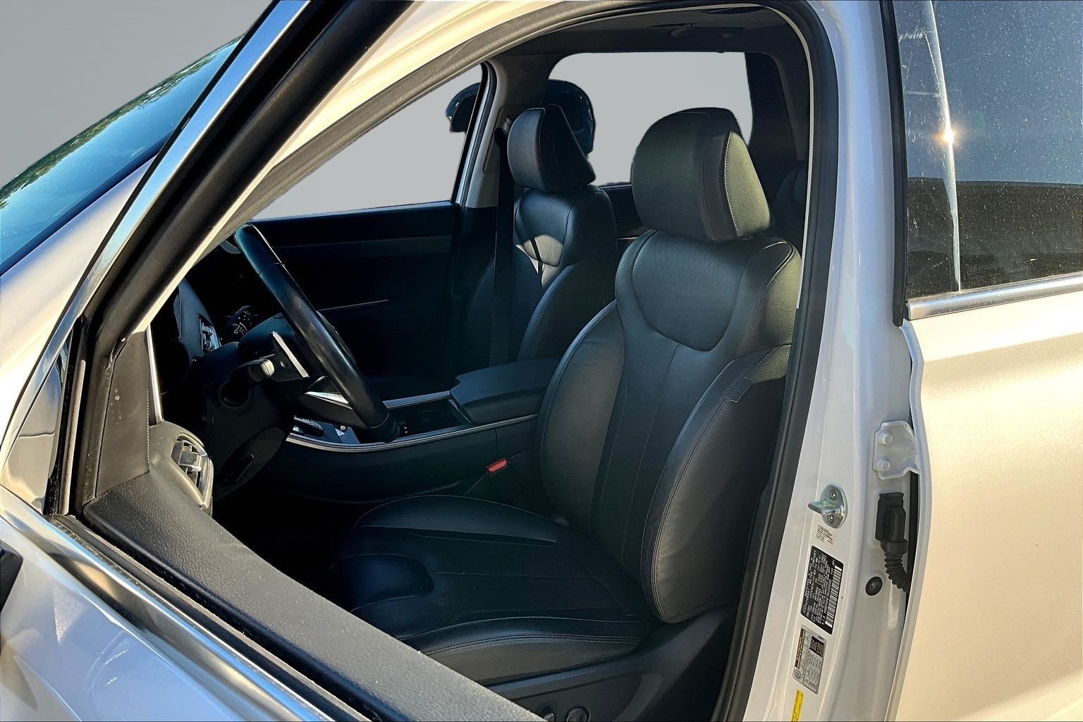 Certified Used 2022 White Hyundai SEL image 24