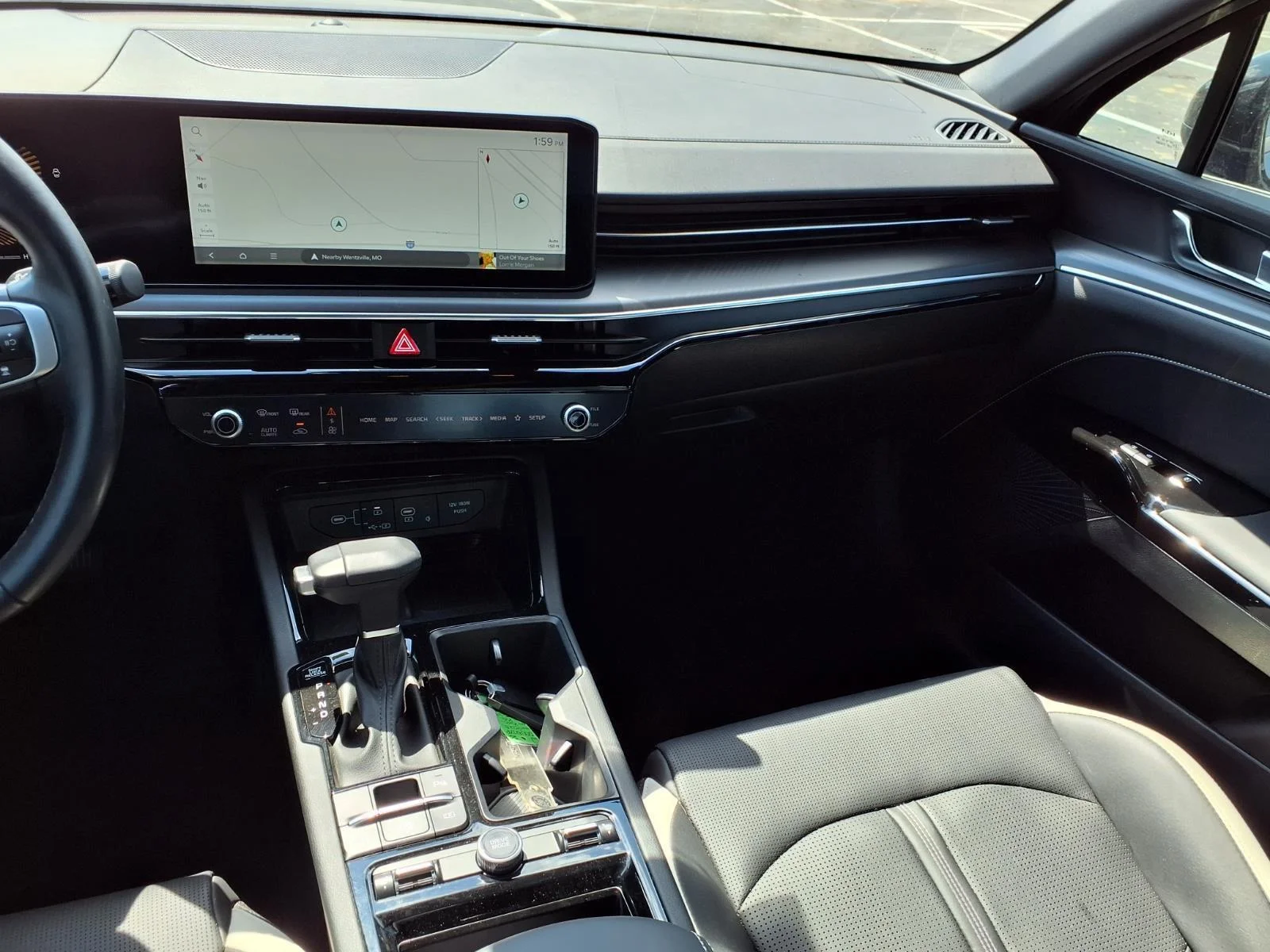 Used 2025 Yacht Blue Kia GT-Line image 4