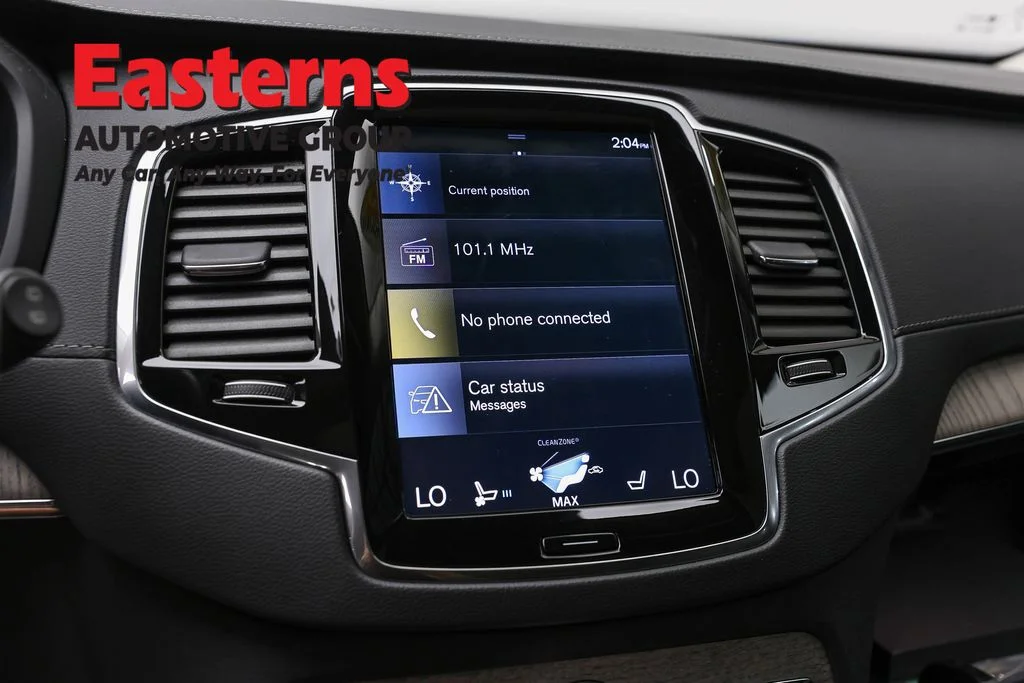 Used 2022 Black Volvo T6 Inscription image 18