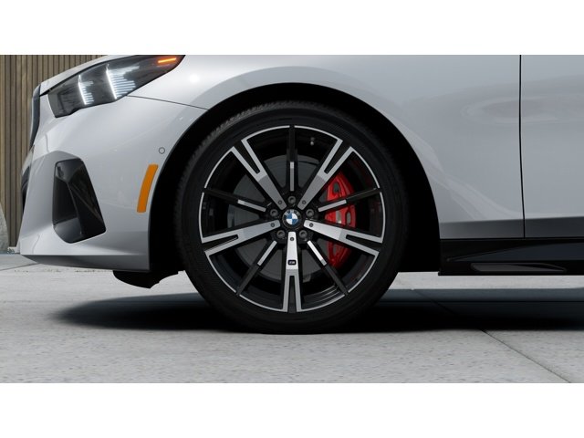 New 2027 Brooklyn Grey Metallic BMW 530i image 7