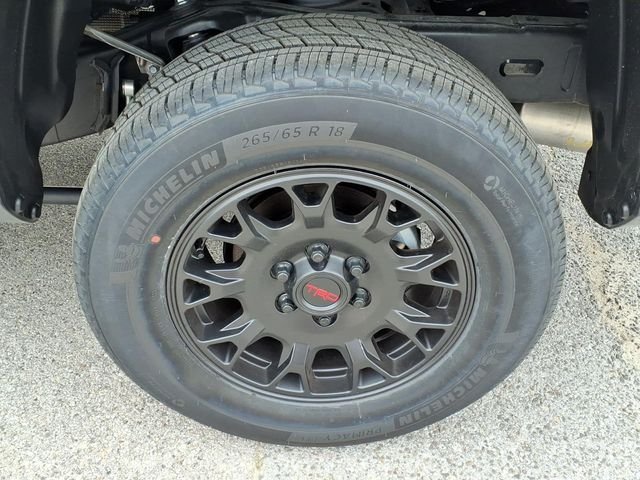 Certified Used 2025  Toyota SR5 image 30