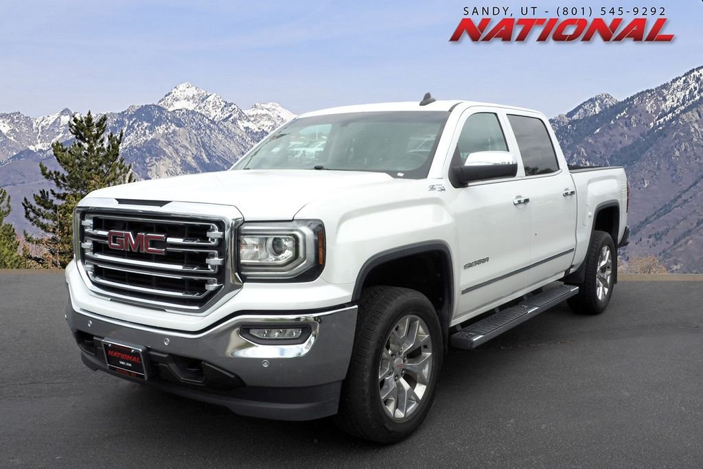 2018 GMC Sierra 4WD Crew Cab Short Box SLT's photo