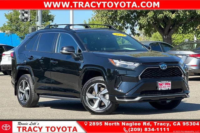 2024 Toyota RAV4 Prime SE