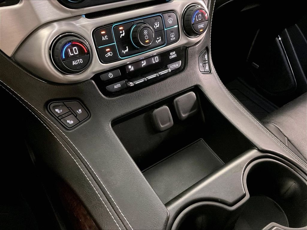 Used 2017 Silver GMC SLT image 37