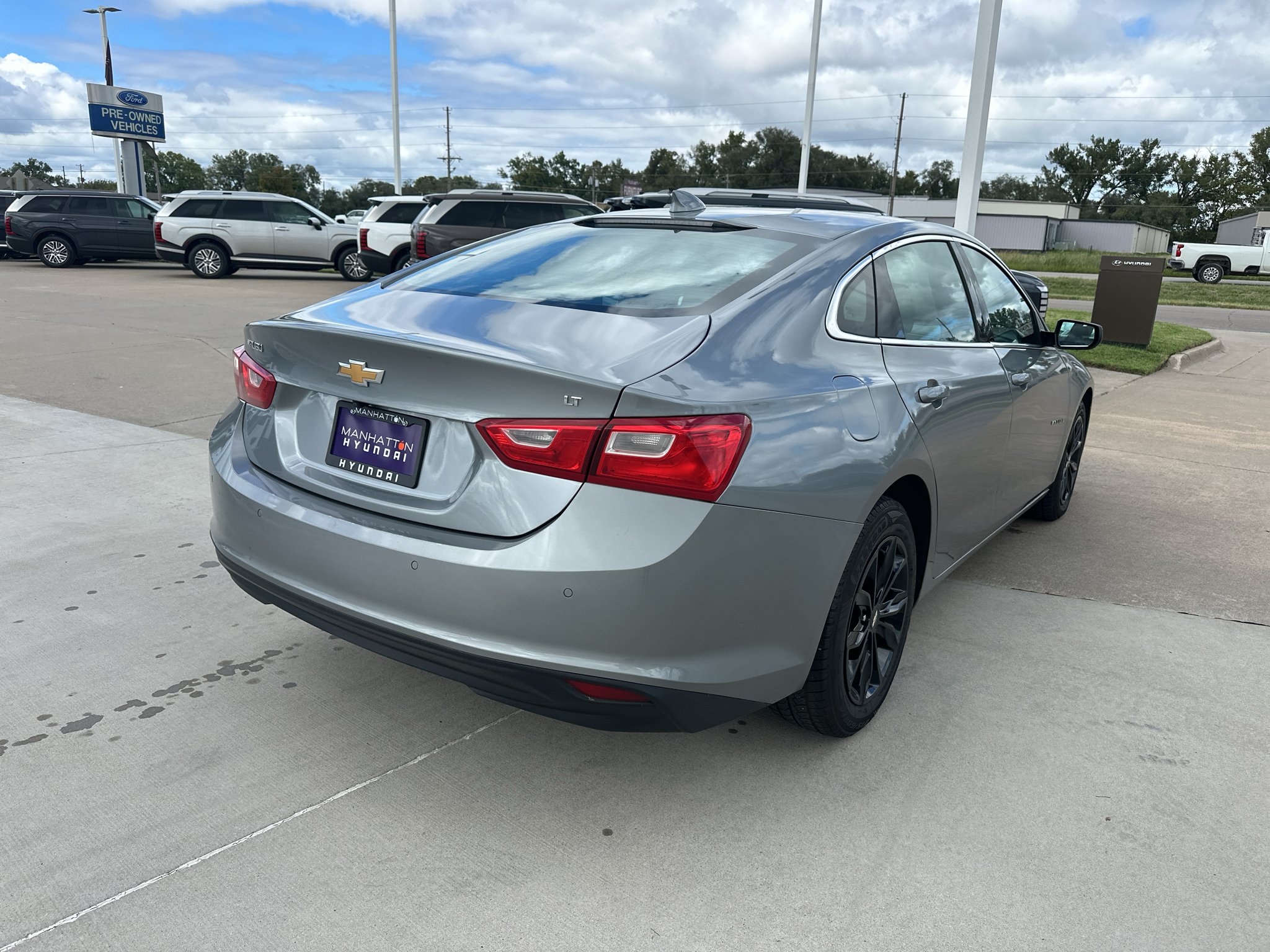 Used 2024 Sterling Grey Metallic Chevrolet LT (1LT) image 10