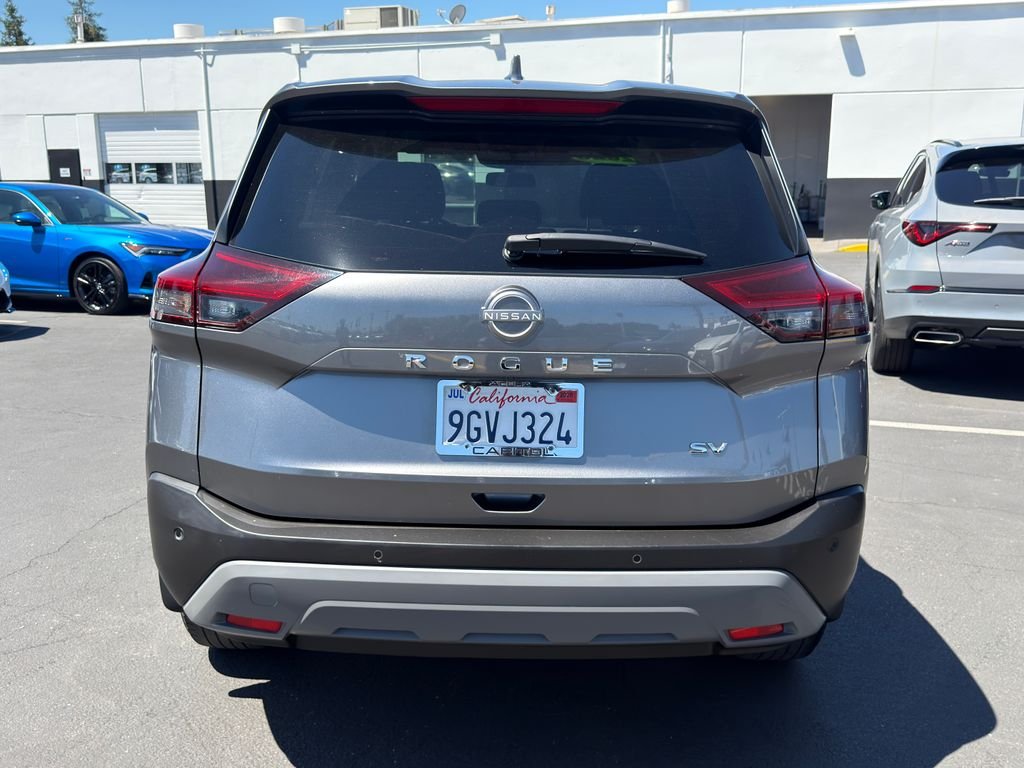 Used 2023 Gray Nissan SV image 10