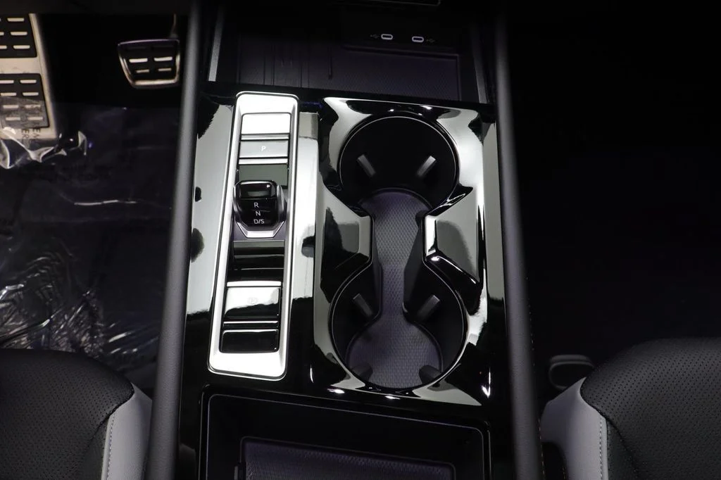 New 2026 White Volkswagen Peak Edition image 12