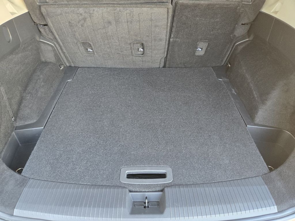 Used 2023 Gray Nissan SV image 26