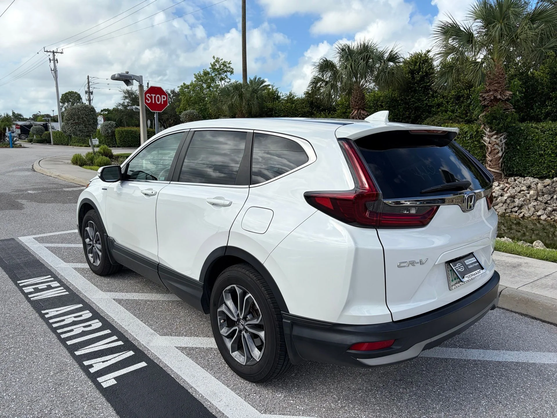 Used 2022 Platinum White Pearl Honda EX-L image 8