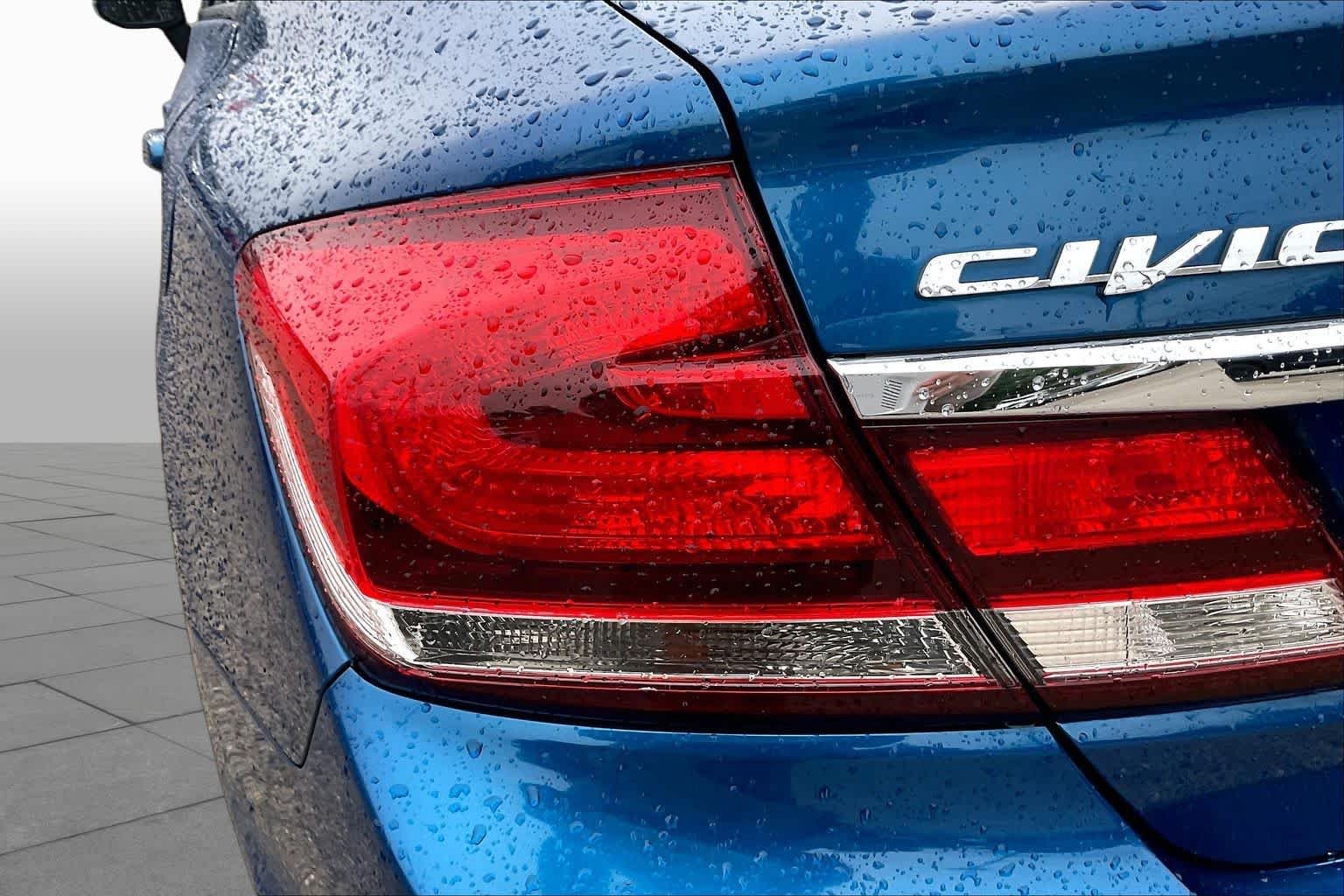 Used 2013 BLUE Honda LX image 27