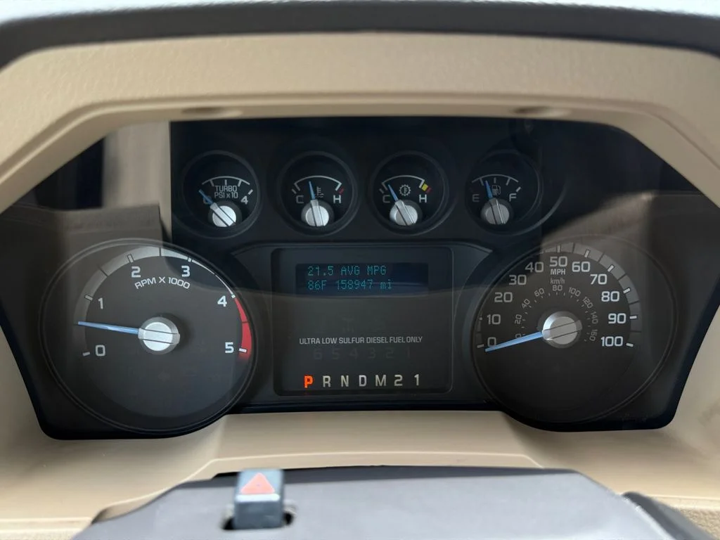 Used 2011 Black Ford XLT image 18