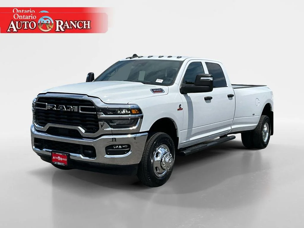 New 2026 Bright White Clear-Coat Exterior Paint RAM Tradesman image 7