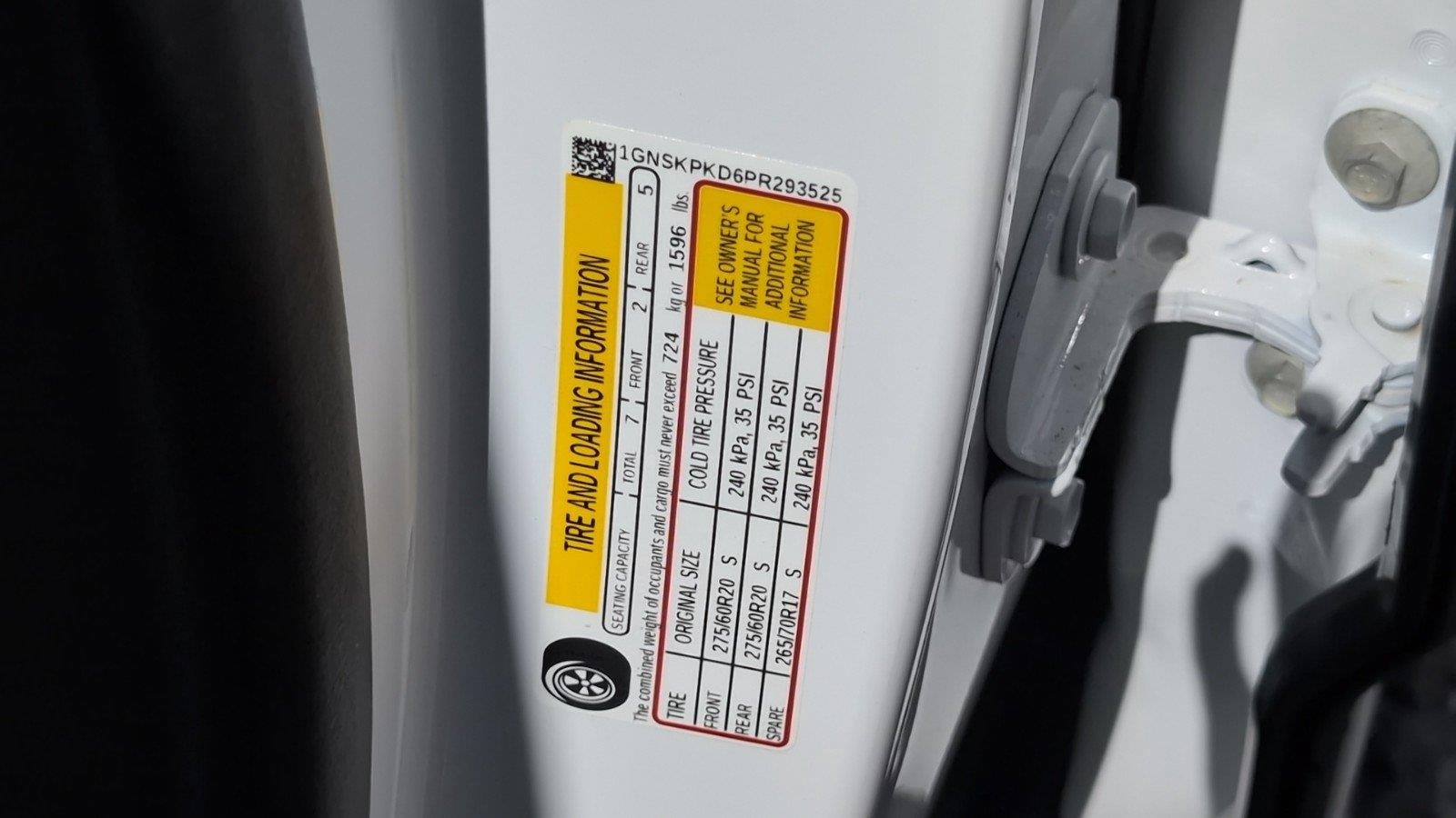 Used 2023 SUMMIT WHITE Chevrolet Z71 image 13