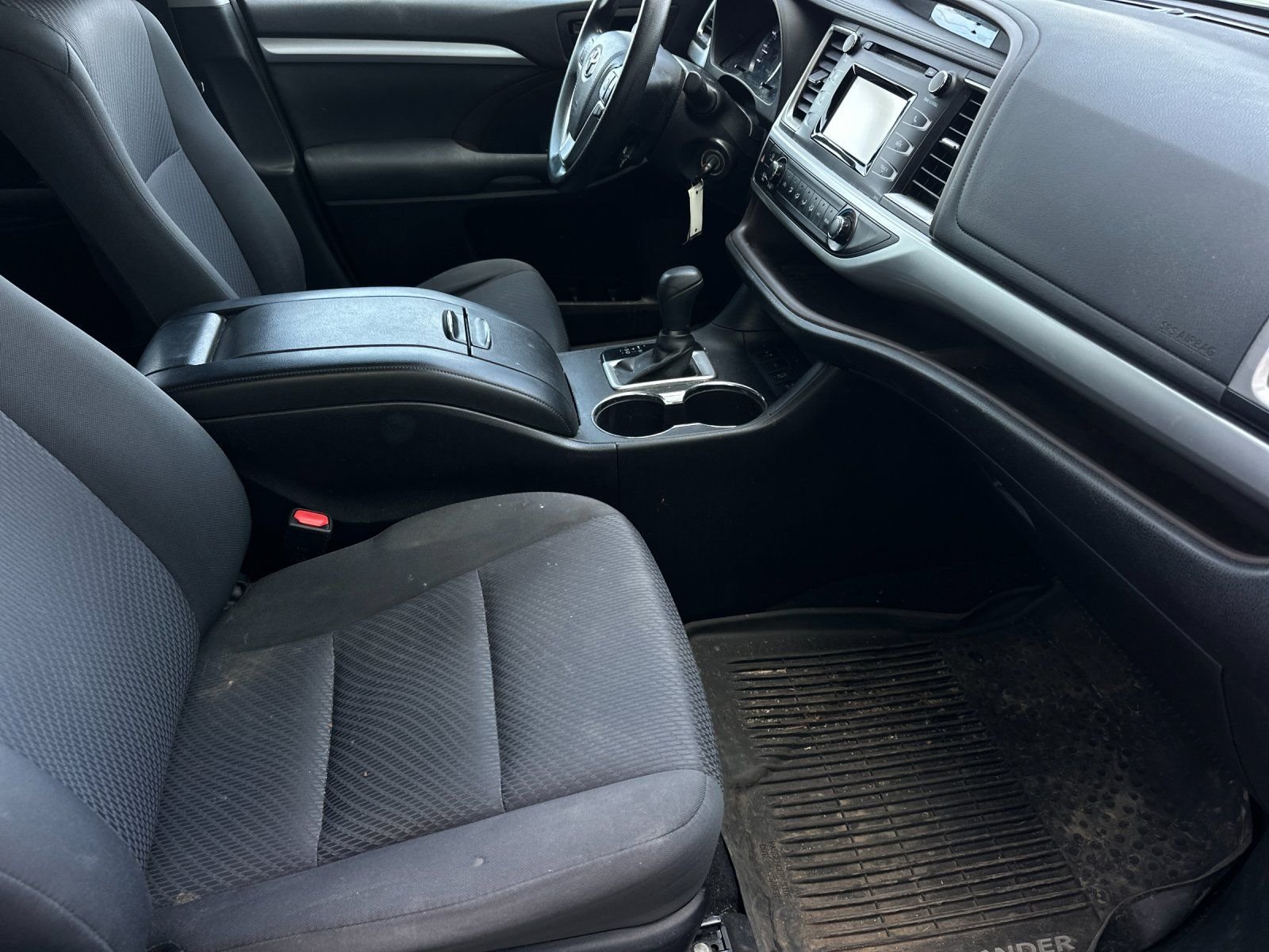 Used 2017 Celestial Silver Metallic Toyota LE image 14