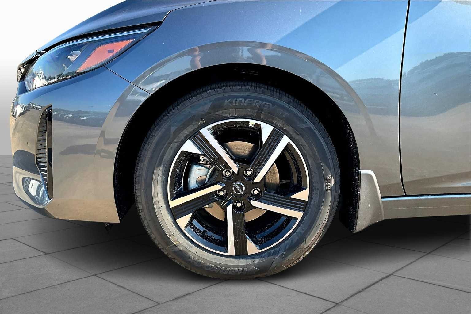 Used 2025 Gun Metallic Nissan SV image 9