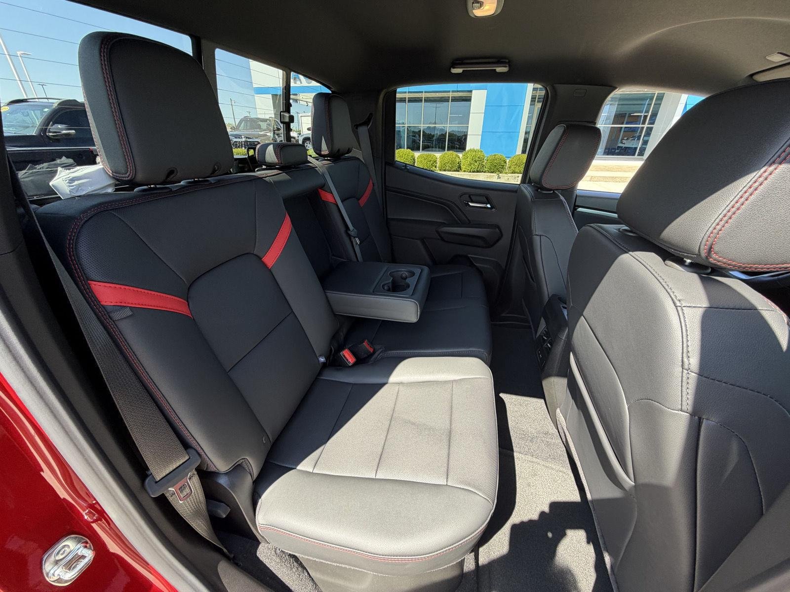 2026 Chevrolet Colorado Z71 - Photo 25