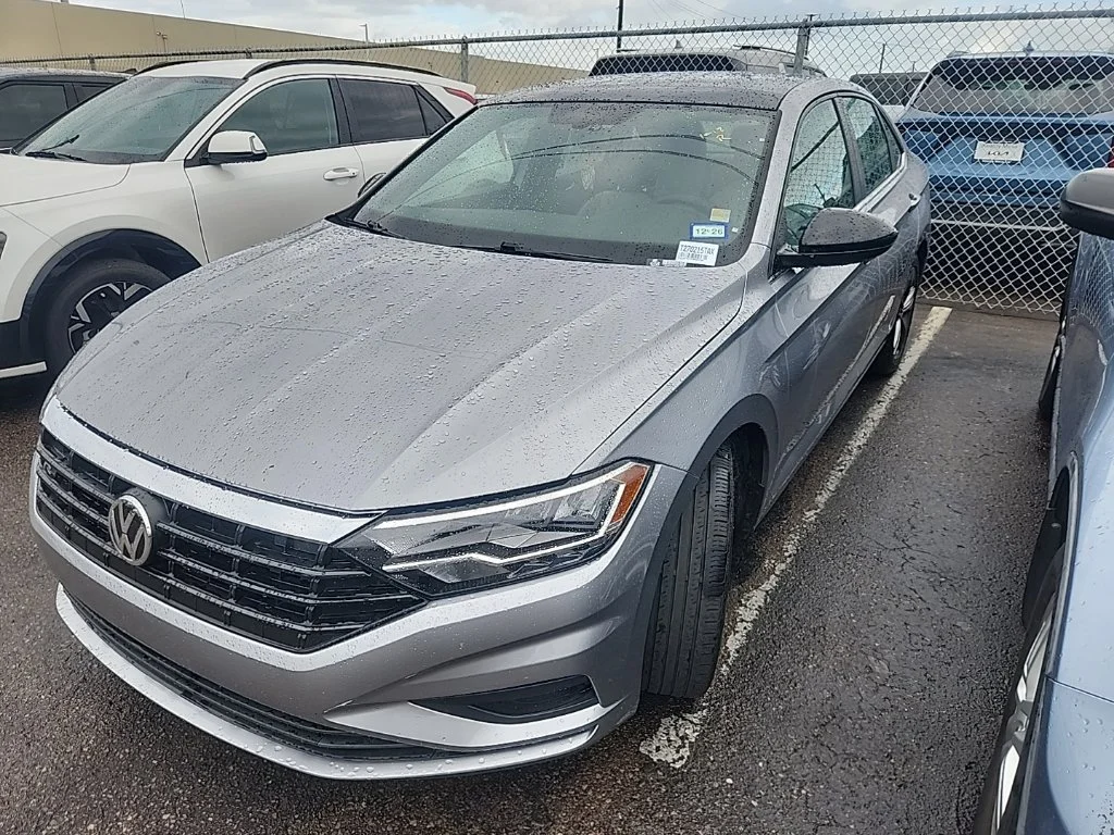 Used 2020 Silver Volkswagen 1.4T SE image 3