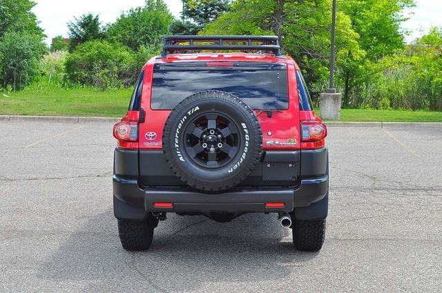 Used 2012 Red Toyota Base image 5