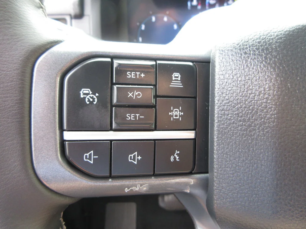 New 2026 Avalanche Ford XLT image 16