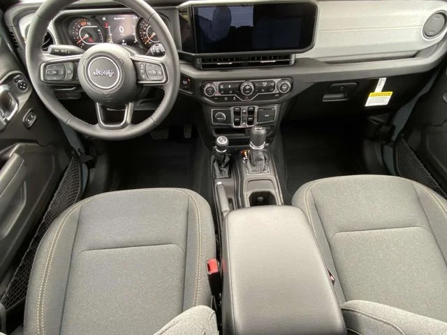 New 2025 Anvil Clearcoat Jeep Sport S image 14