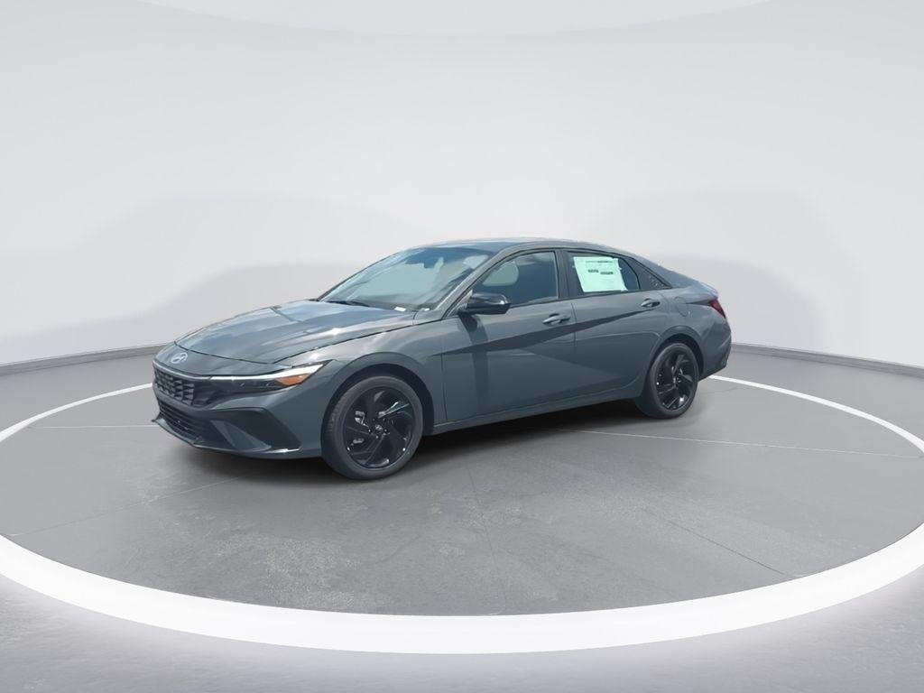 New 2026 Gray Hyundai SEL Sport image 4