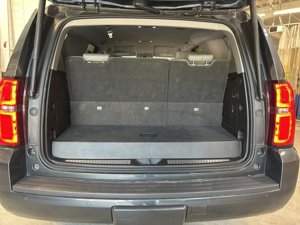 Used 2019 SHADOW GRAY METALLIC Chevrolet LT image 31