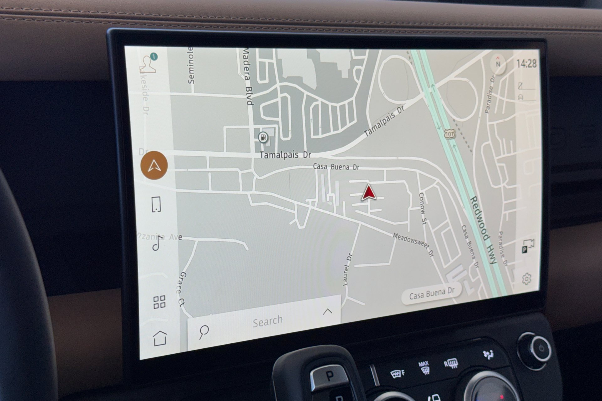 New 2026 Fuji White Land Rover X-Dynamic SE image 21