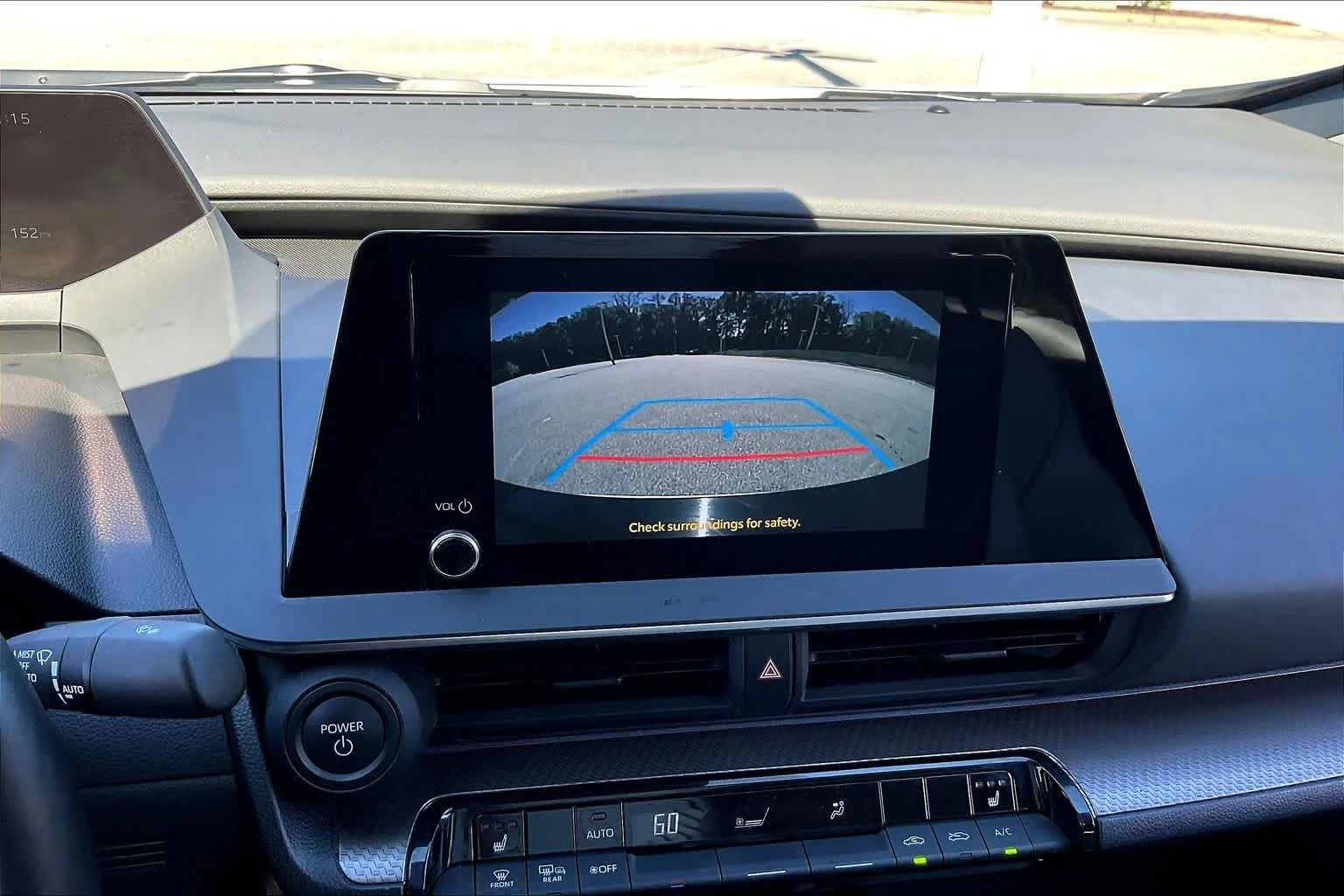 Used 2025 Wind Chill Pearl Toyota XLE image 26