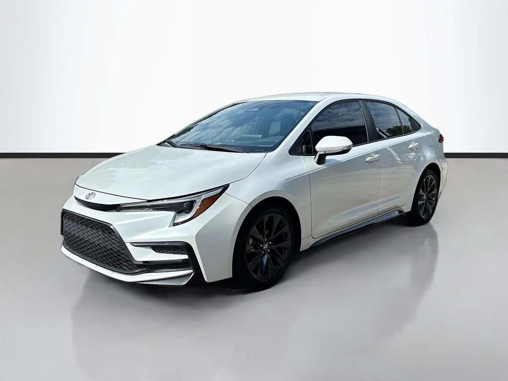 Used 2023 Pearl Toyota SE image 3