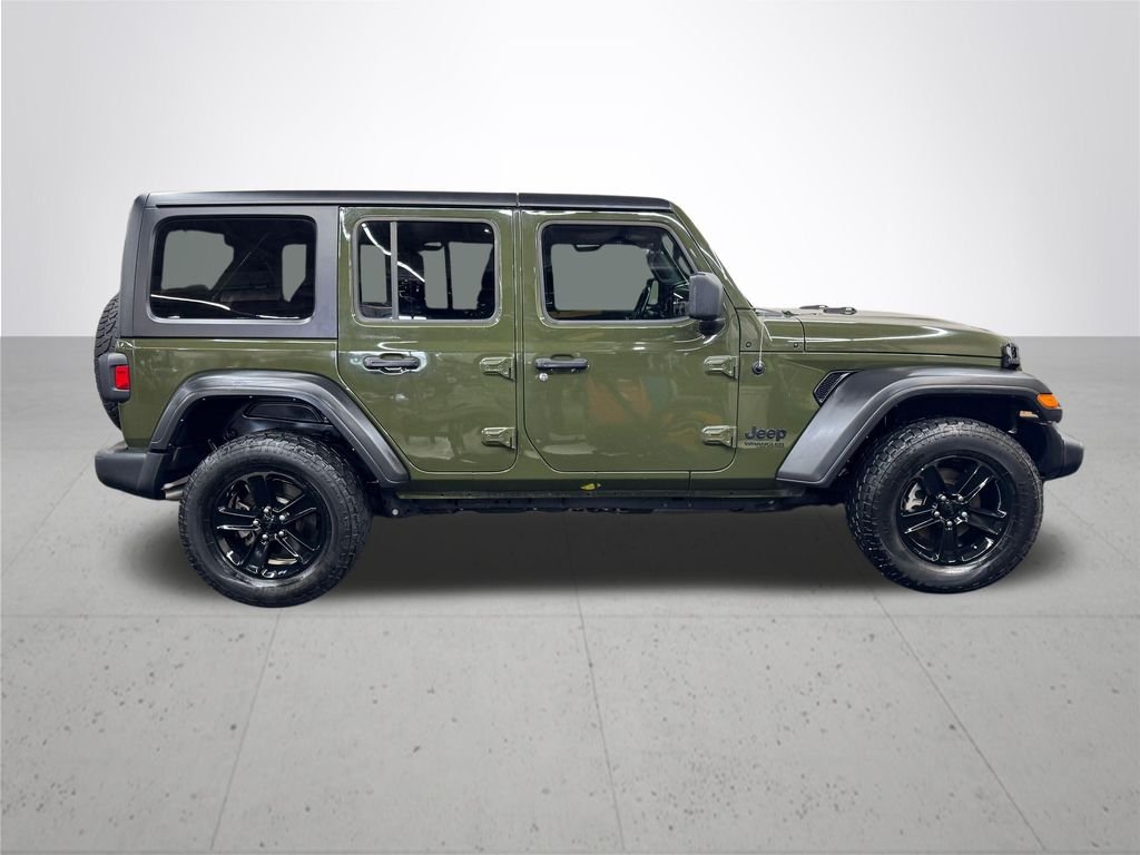 Used 2022 Green Jeep Unlimited Sport Altitude image 9
