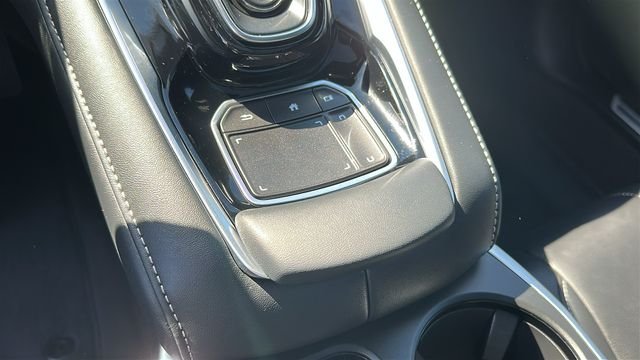Certified Used 2025 Majestic Black Pearl Acura Base image 20