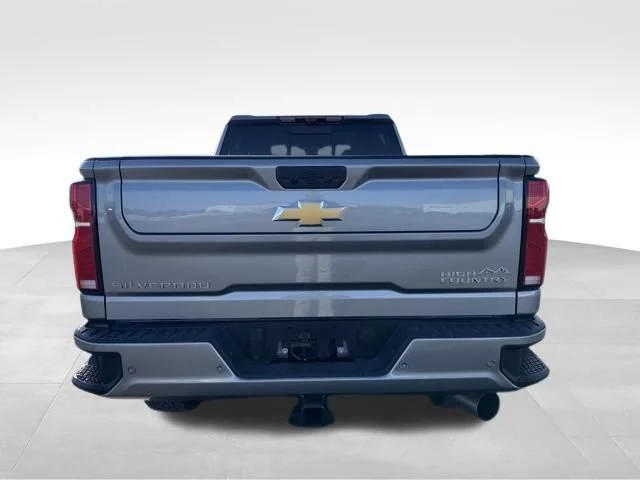 New 2026 Sterling Gray Metallic Chevrolet High Country image 4