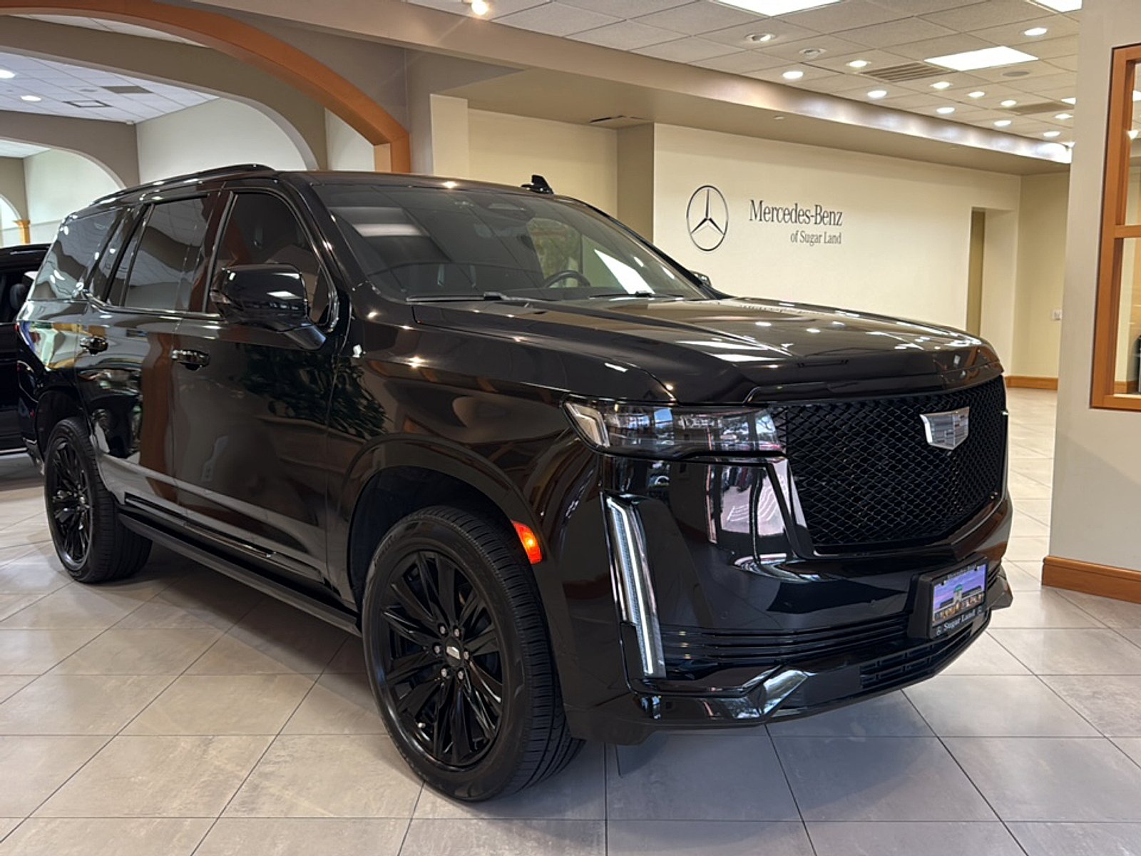 Used 2022 Black Raven Cadillac 4WD Sport Platinum image 2