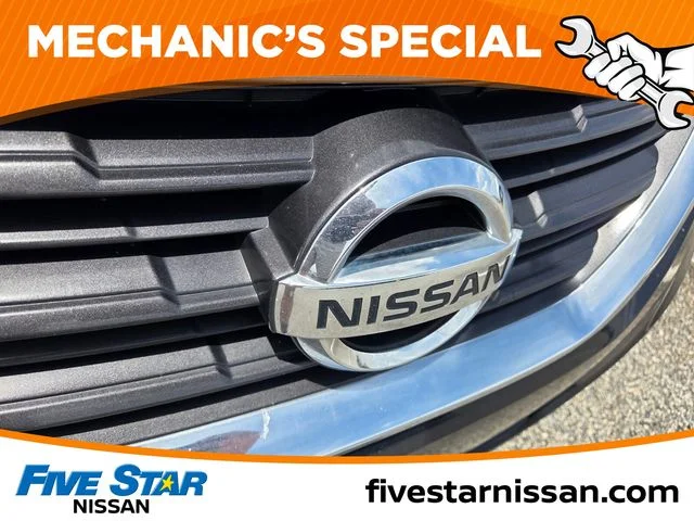Used 2017 Blue Nissan 2.5 SV image 17